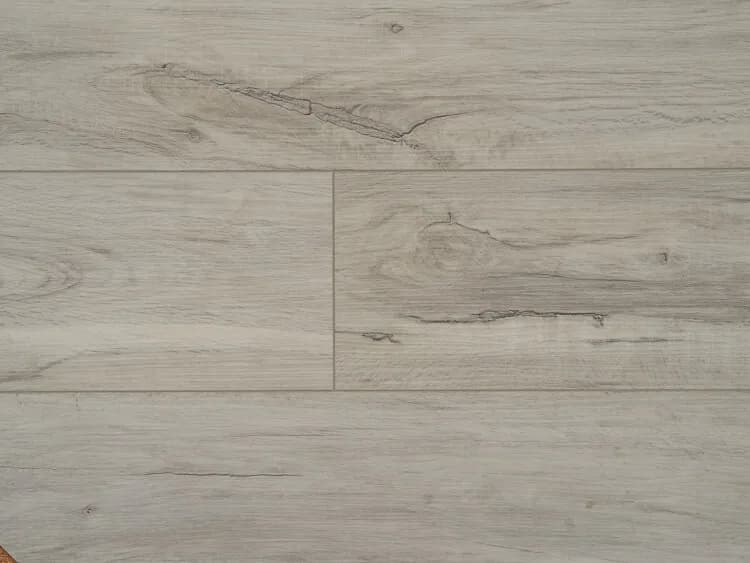 Siberia - NAF Aquaplus Gold 7mm Vinyl Flooring w/Cork - image 2