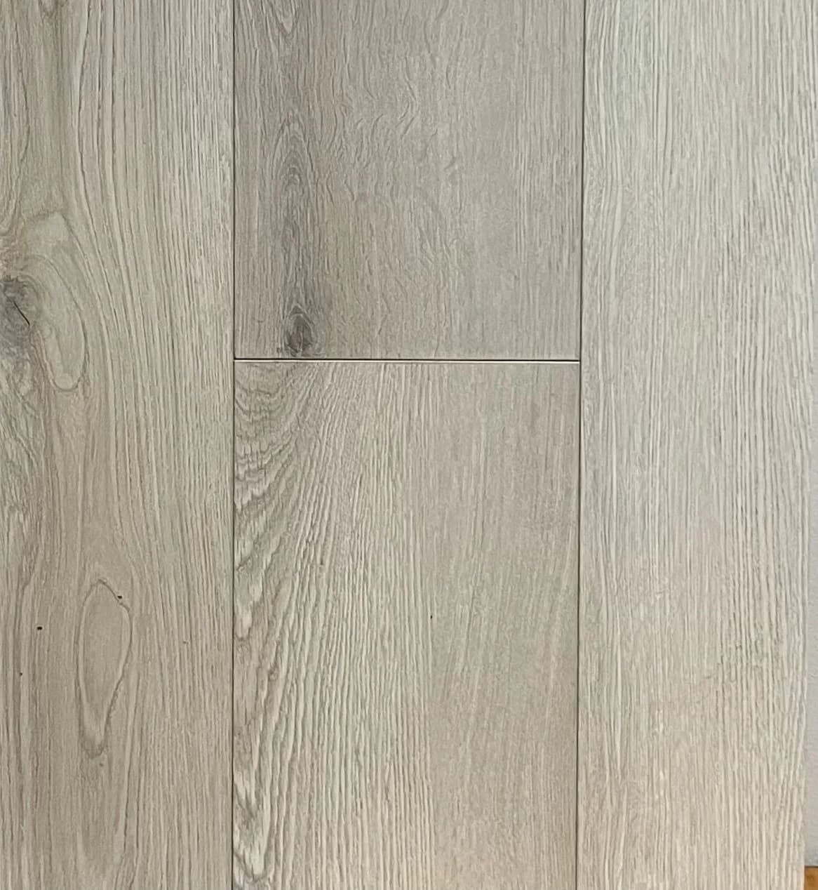 Bluff - Platino - Impressive Laminate Flooring | BBS Flooring Markham
