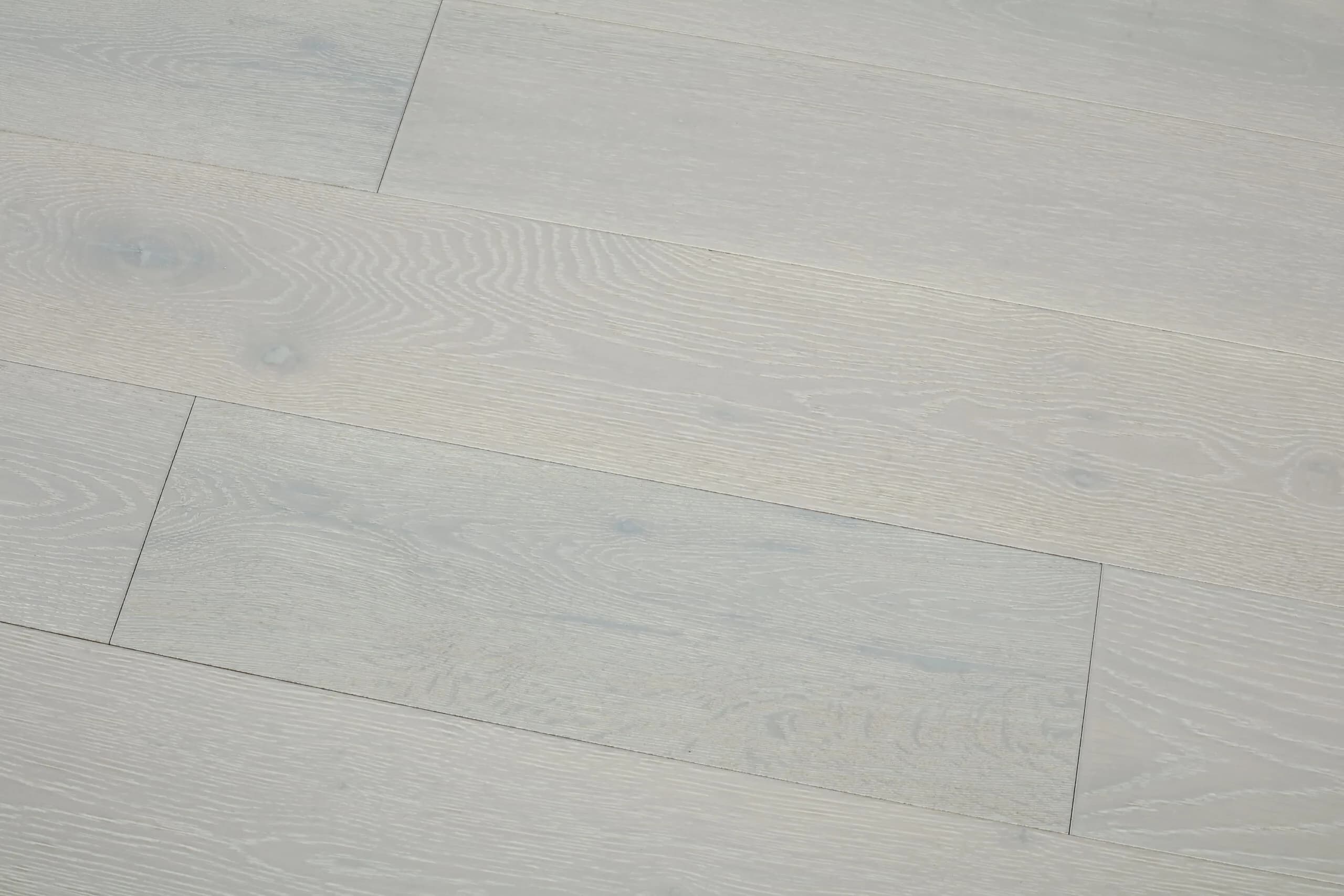 BBS Flooring Simba Plymouth - Oak 5/8" Engineered Hardwood premium engineered hardwood in Markham, Toronto, and Durham