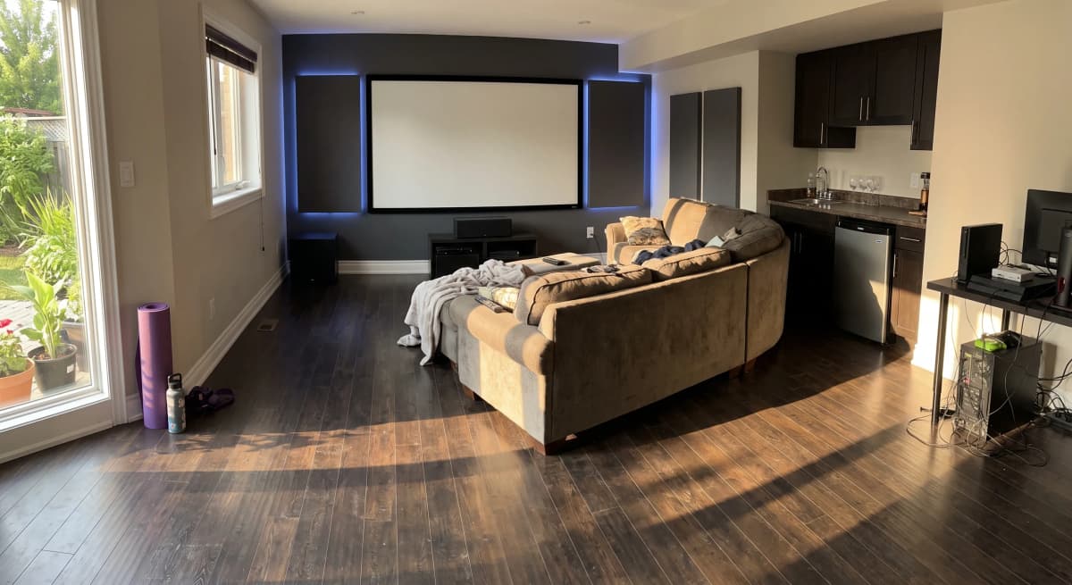 Engineered Hardwood vs Laminate: Which Floor Is Worth It?