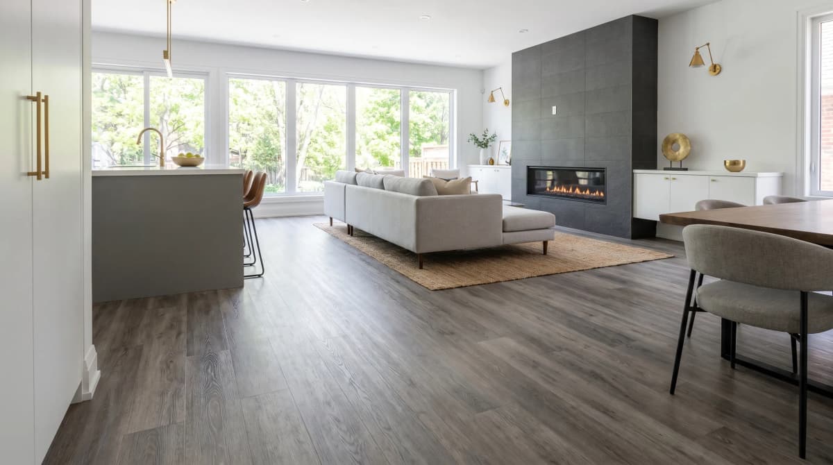 Laminate vs Vinyl Plank Flooring: The Honest Comparison (2026)
